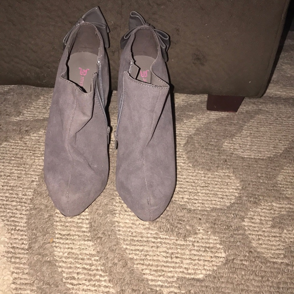 Women’s heel